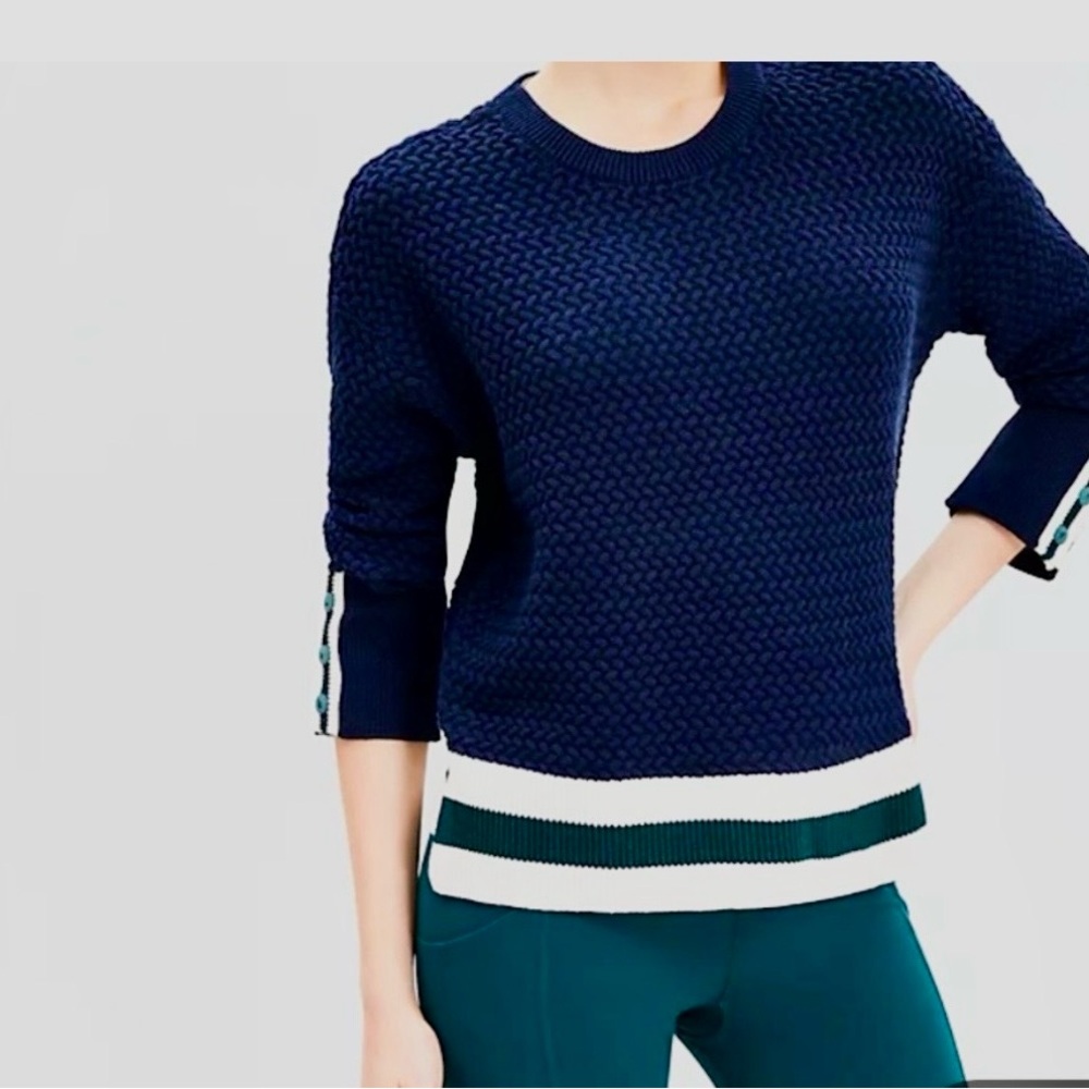 Lou & Grey Navy Sweater with White and Green Accents - size Medium!!